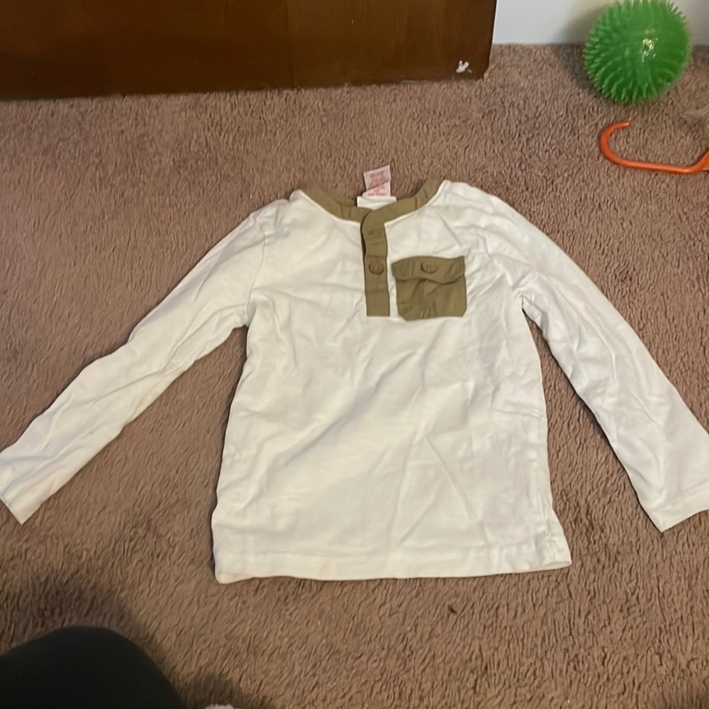 Tommy bahama 4T shirt